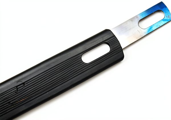 AmazonBasics Steel Speaker Handle-2